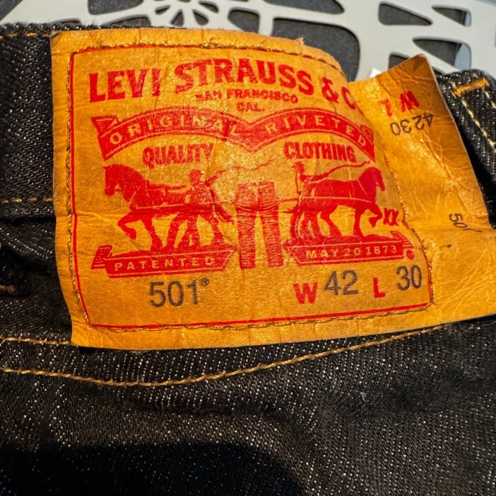Levis 501 Jeans Men's 42X30 Straight Button‎ Fly Dark Wash Black Preppy Skater